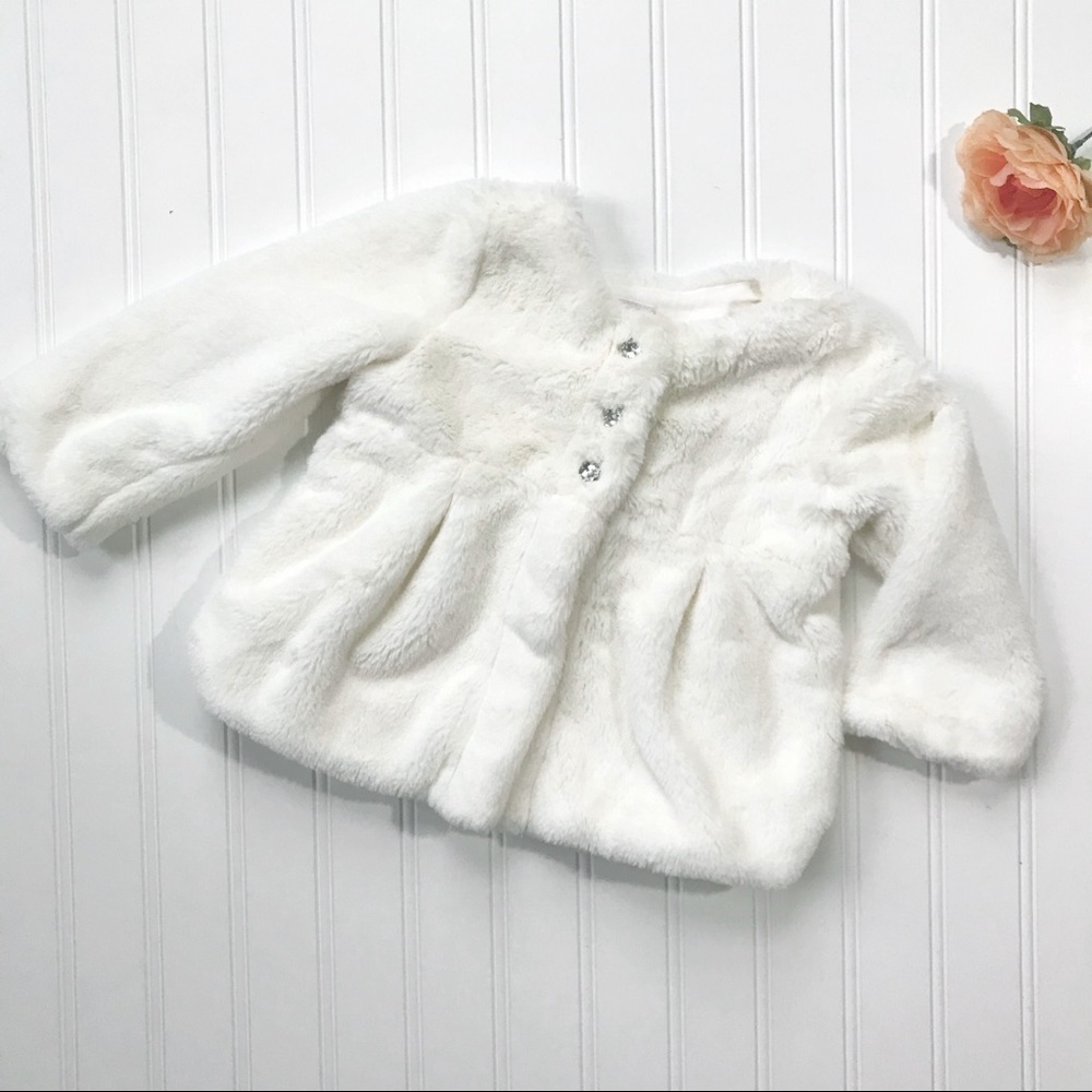 •Gymboree• ivory faux fur coat